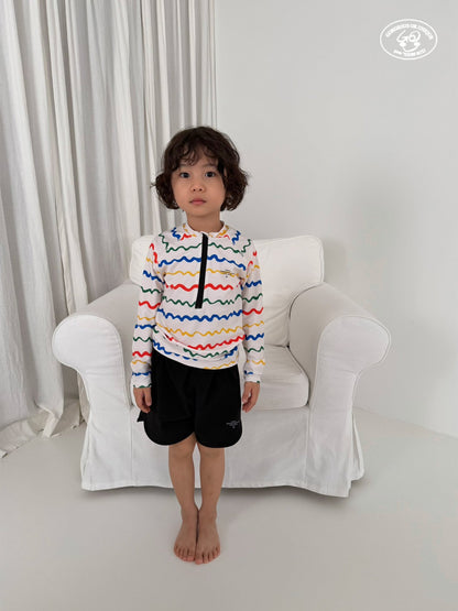 [PRE-ORDER] Rash Guard Top