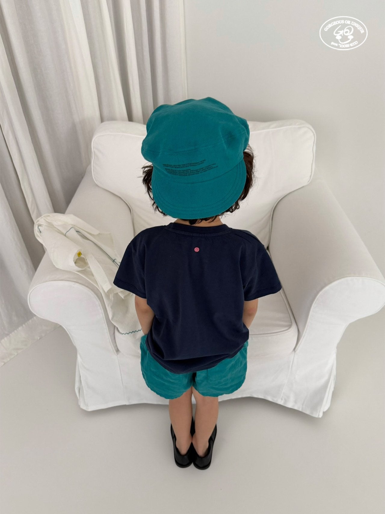 [PRE-ORDER] Button T-Shirts (Mom Couple)