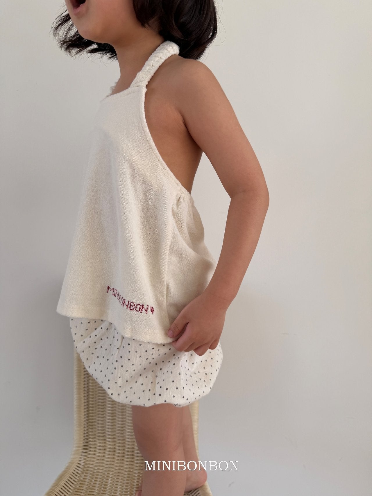 [PRE-ORDER] Necklace Sleeveless T-Shirts