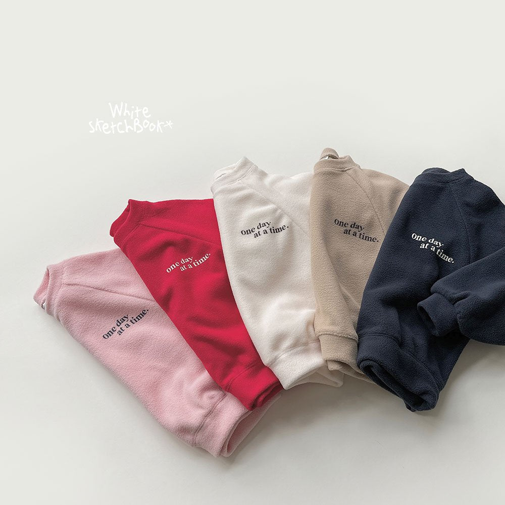 [PRE-ORDER] One Day Fleece Sweatshirts