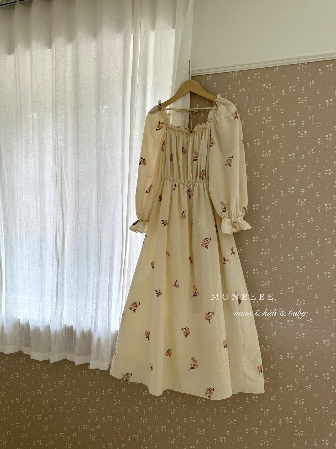 Roro Embroidery Dress [XL(6-7yr)]