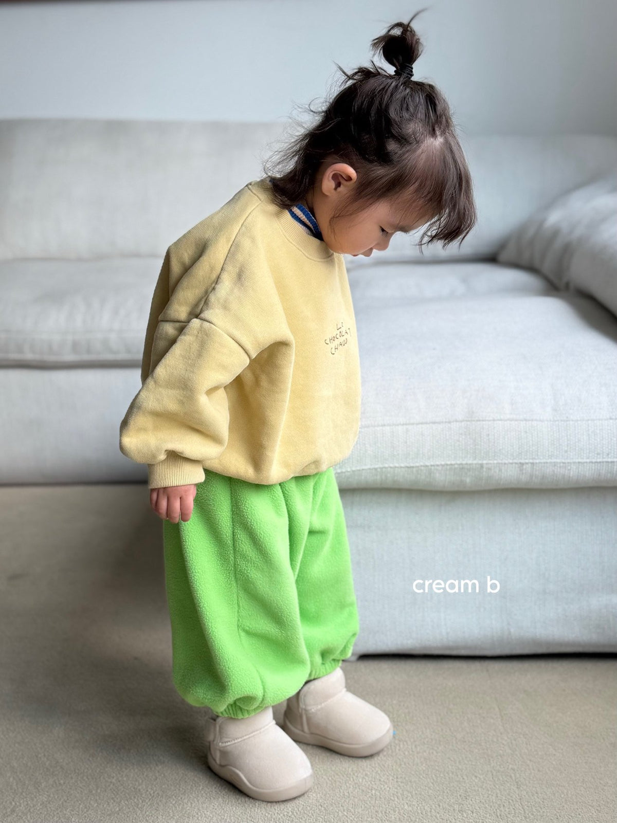 [PRE-ORDER] Chocolat Sweatshirts