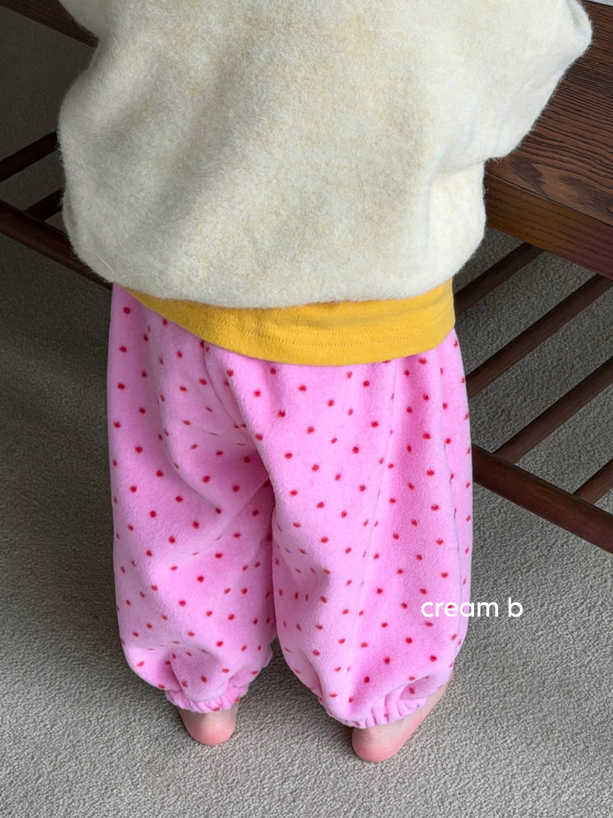 [PRE-ORDER] Pom Pom Jogger