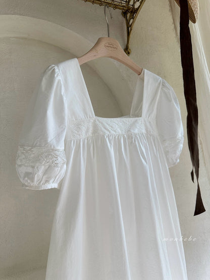 [PRE-ORDER] Rose Square Neck Dress (Mom Couple)