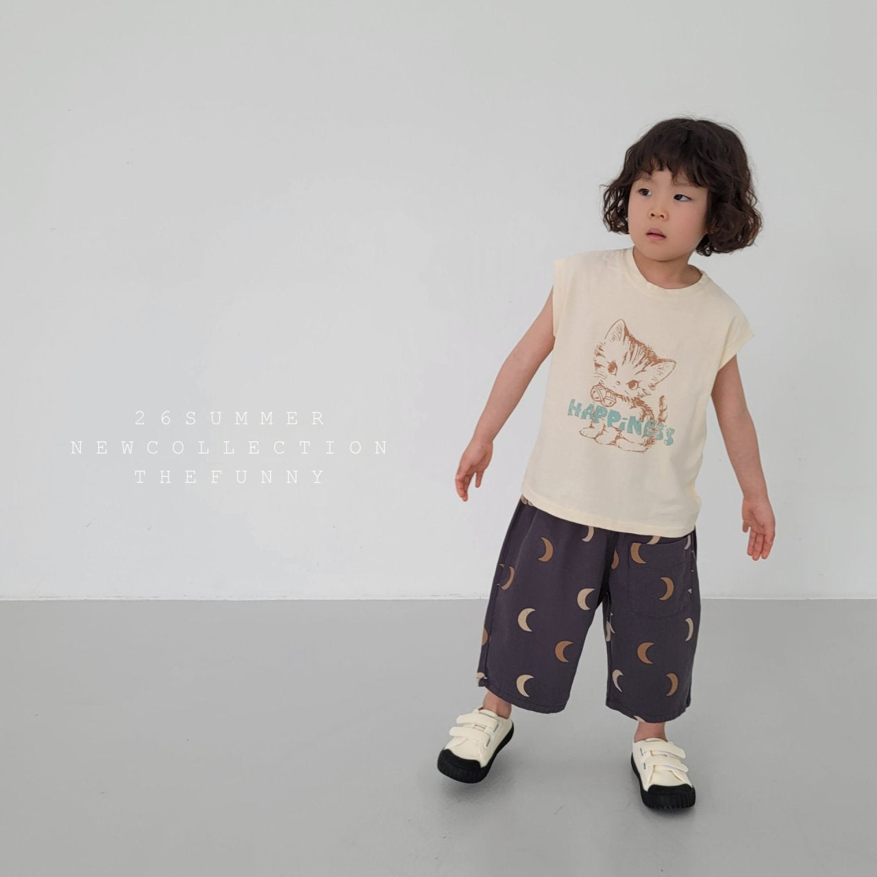 [PRE-ORDER] Bell Sleeveless T-Shirts