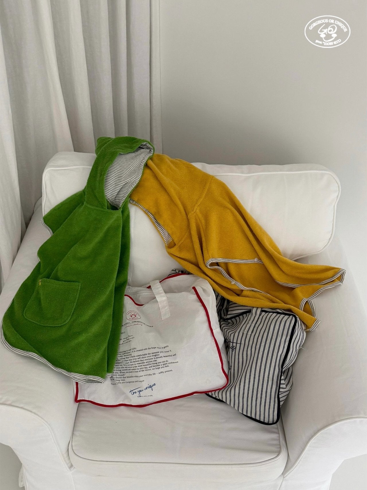 [PRE-ORDER] Multi Towel Poncho