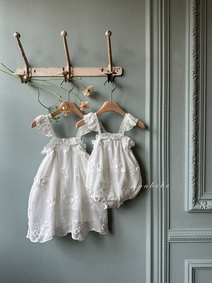 [PRE-ORDER] Angel Wing Dress (Mom Couple)