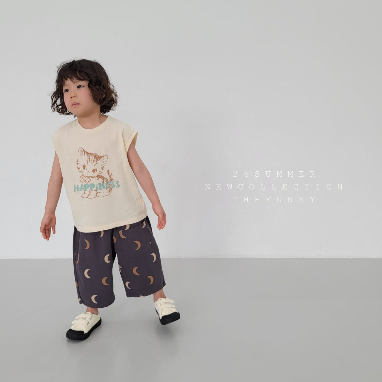 [PRE-ORDER] Bell Sleeveless T-Shirts