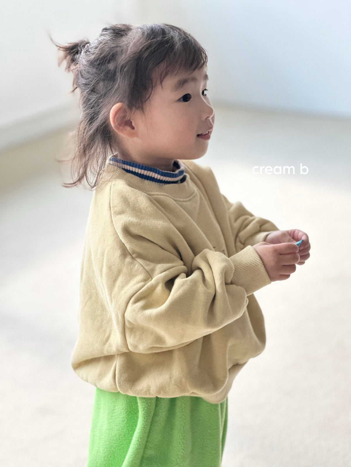 [PRE-ORDER] Chocolat Sweatshirts