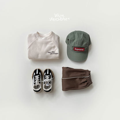 [PRE-ORDER] One Day Fleece Sweatshirts