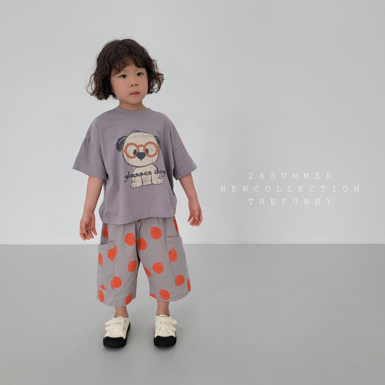 [PRE-ORDER] Glasses Dot T-Shirts