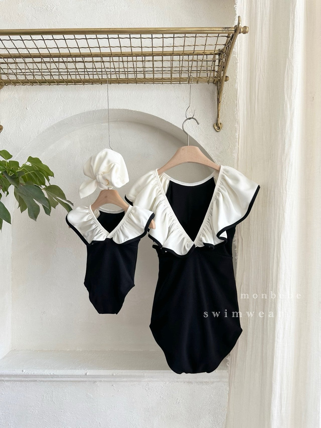 [PRE-ORDER] Multi Boom Frill Swim Suit (Mom Couple)