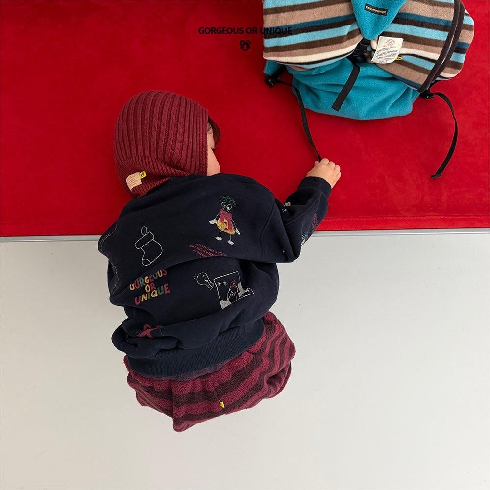 [PRE-ORDER] Chris Sweatshirts