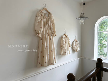 Roro Embroidery Dress [XL(6-7yr)]