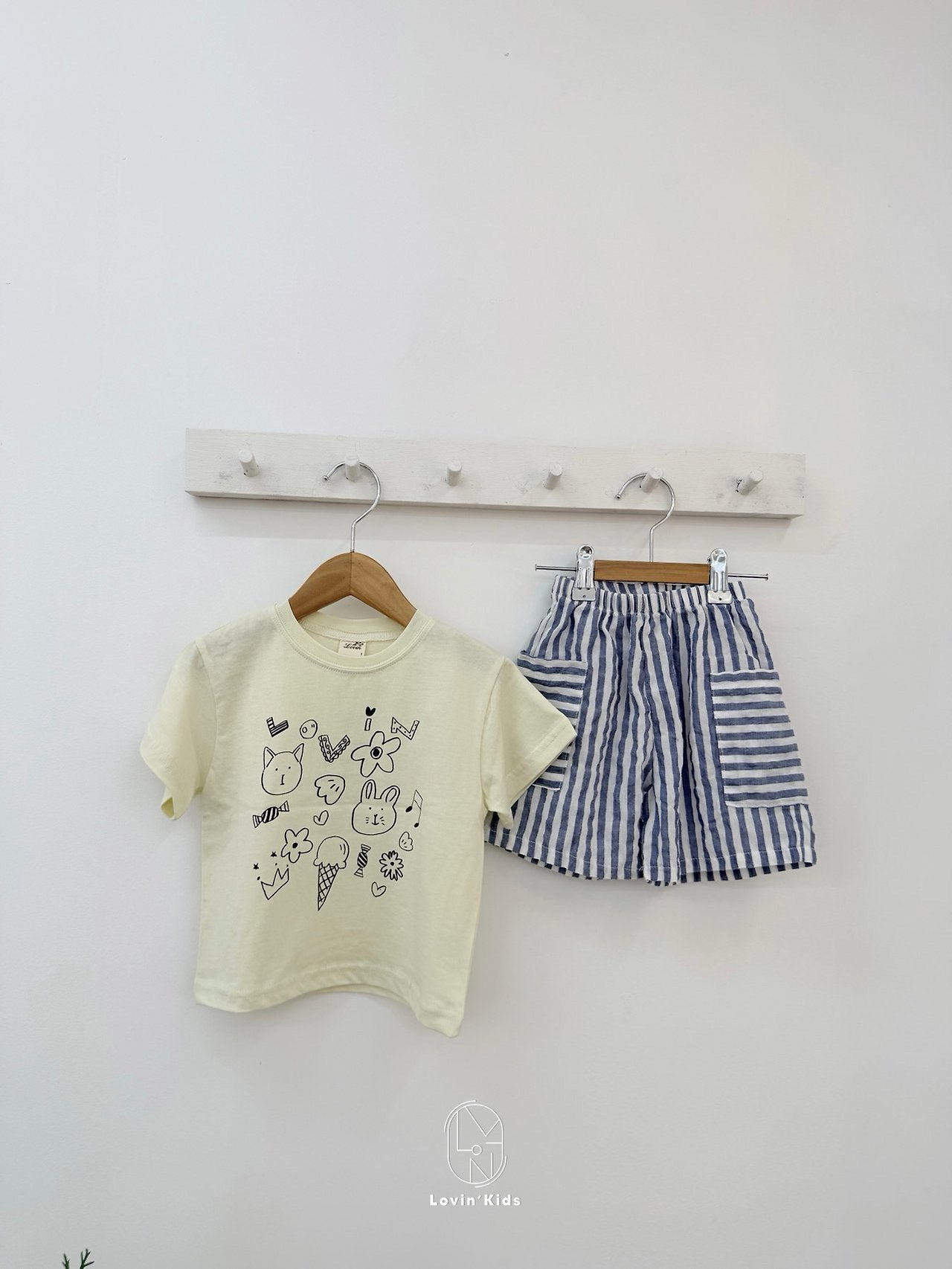 [PRE-ORDER] Sketch T-Shirts