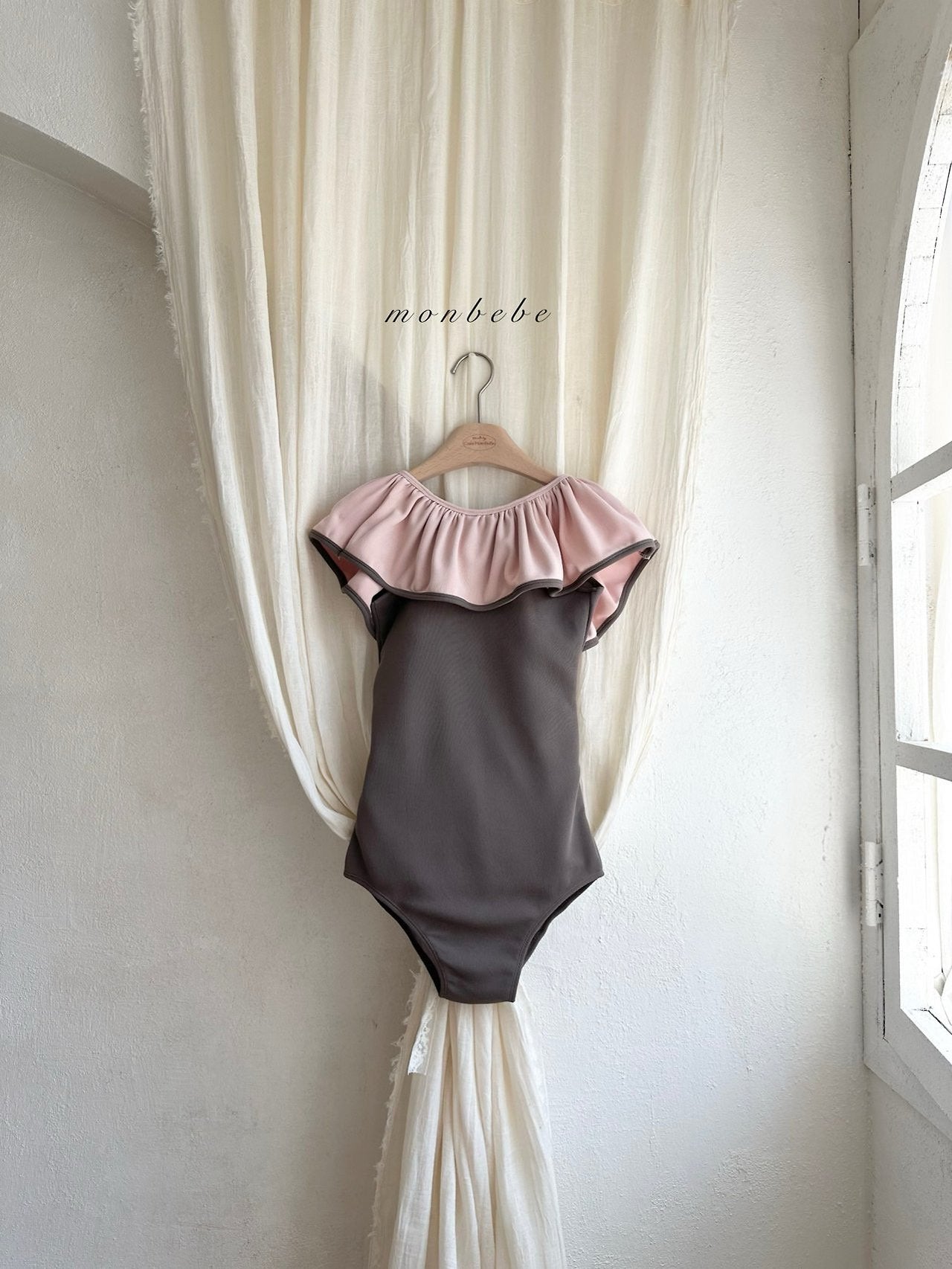 [PRE-ORDER] Multi Boom Frill Swim Suit (Mom Couple)