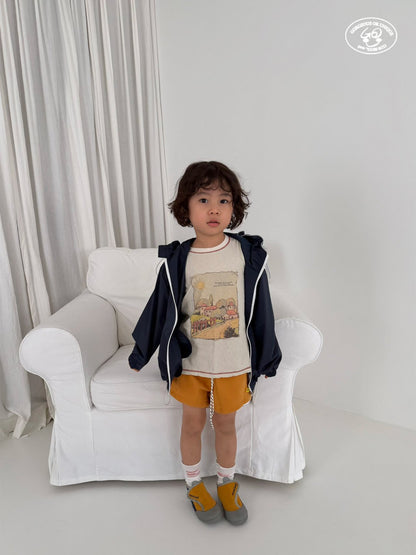 [PRE-ORDER] Gou Wind Raincoat (Mom Couple)