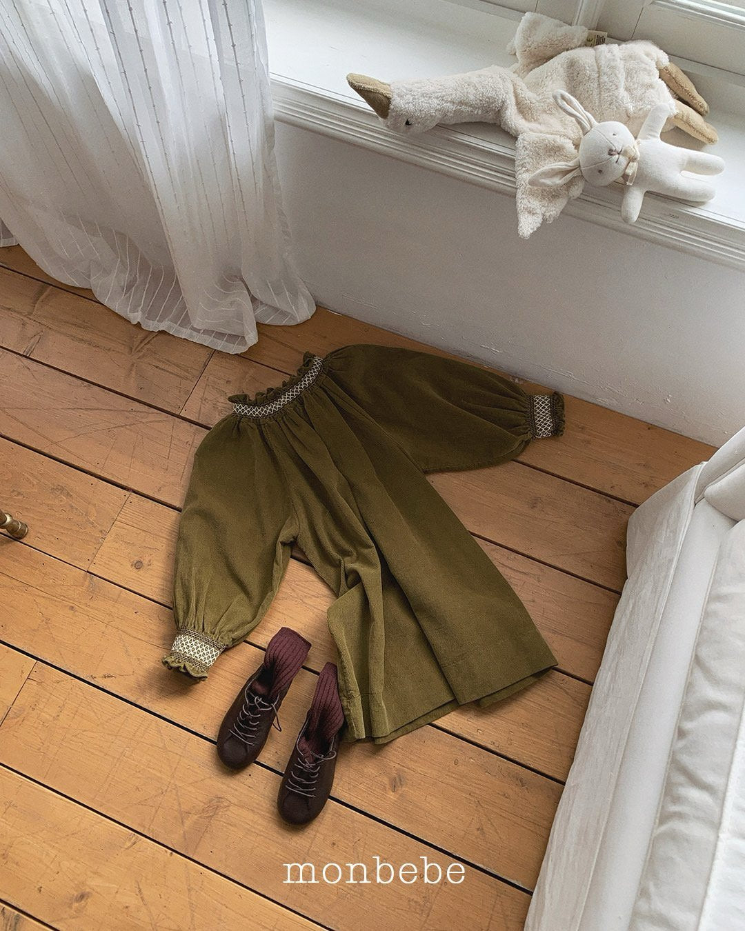 [PRE-ORDER] Corduroy Smocking Dress