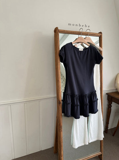 [PRE-ORDER] Clare Mini Dress (Mom Couple)