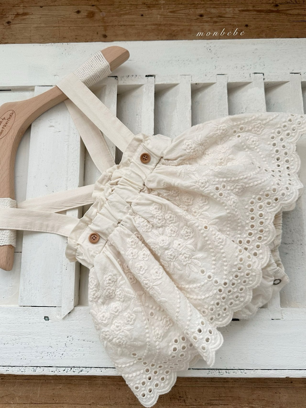 [PRE-ORDER] Embroidery Suspender Bloomer