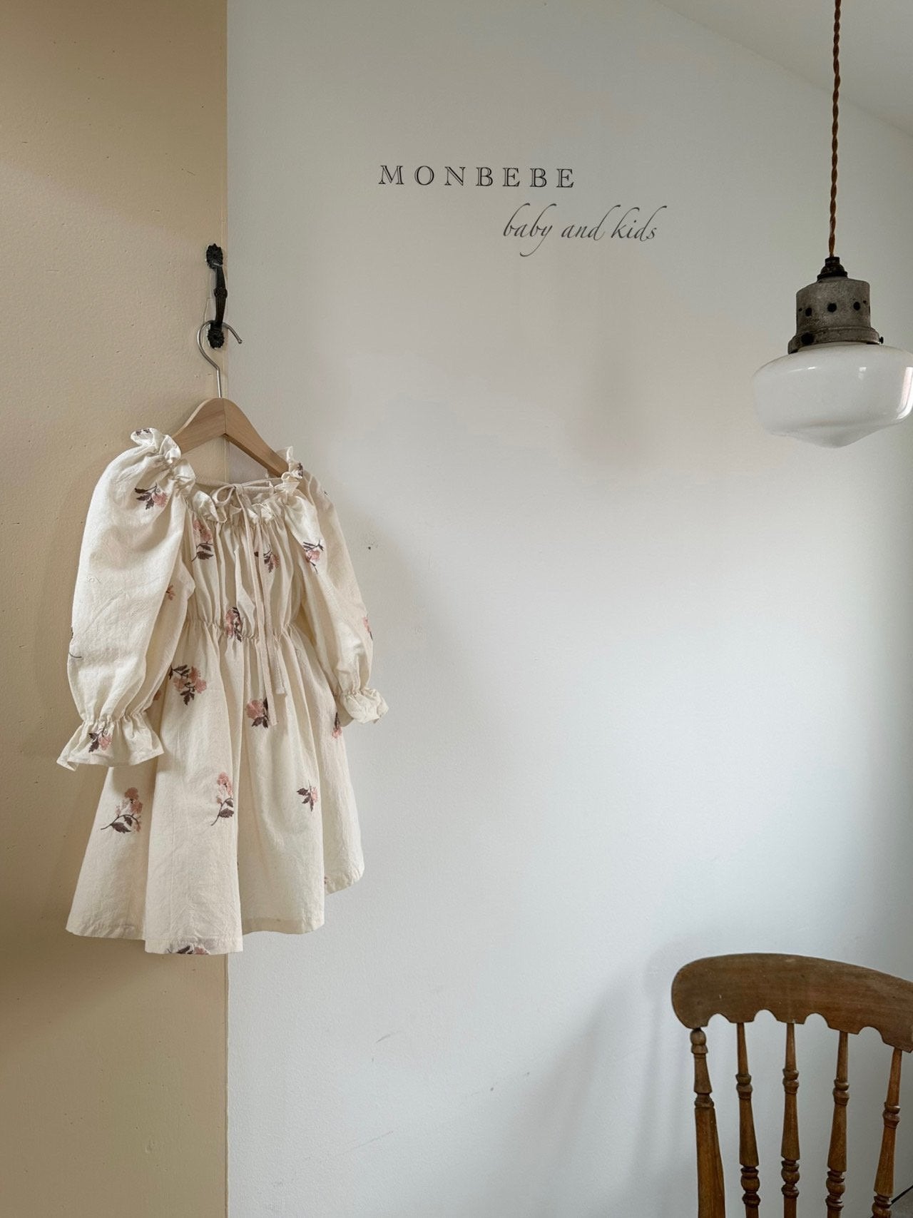 Roro Embroidery Dress [XL(6-7yr)]