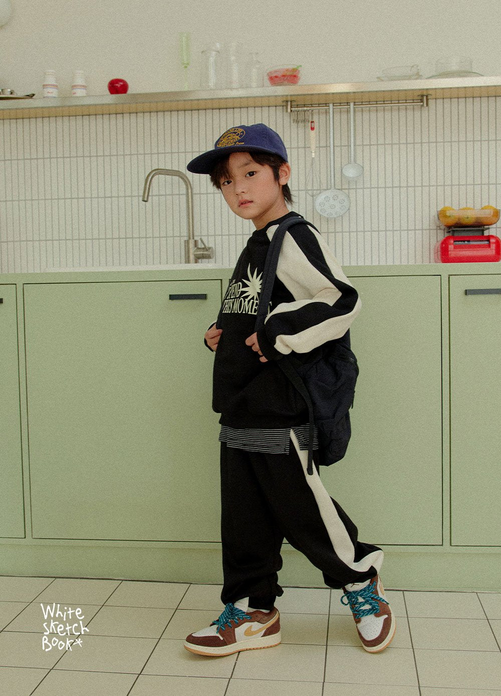 [PRE-ORDER] Don't Sweatshirts
