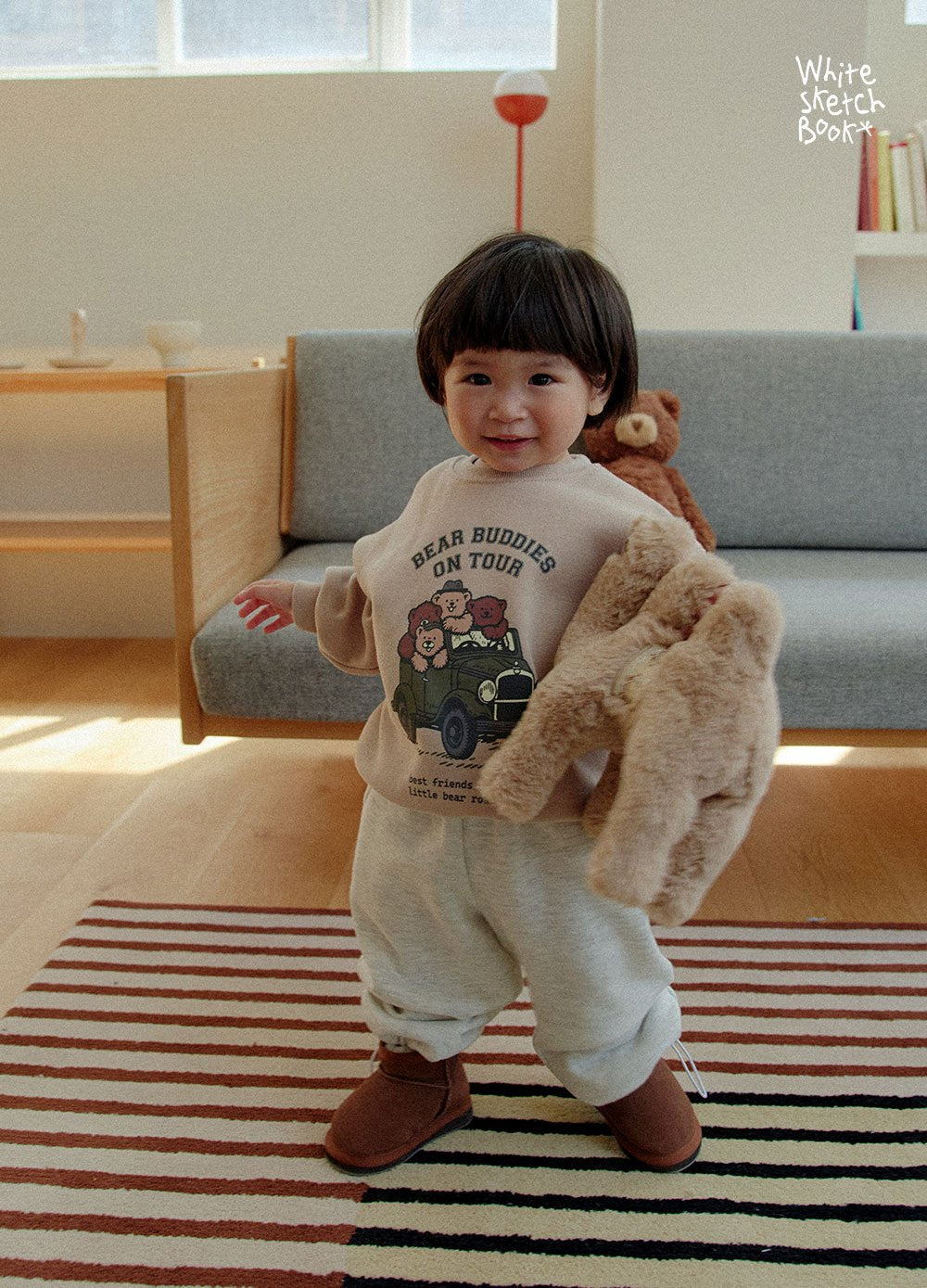 [PRE-ORDER] Bear Tour Sweatshirts