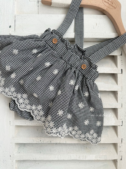 [PRE-ORDER] Embroidery Suspender Bloomer