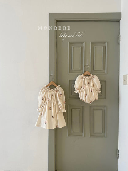 Roro Embroidery Dress [XL(6-7yr)]