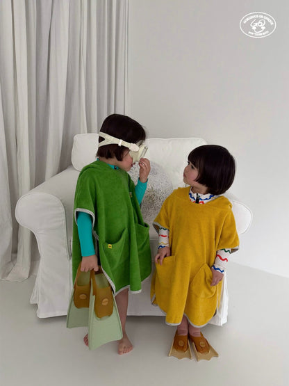 [PRE-ORDER] Multi Towel Poncho