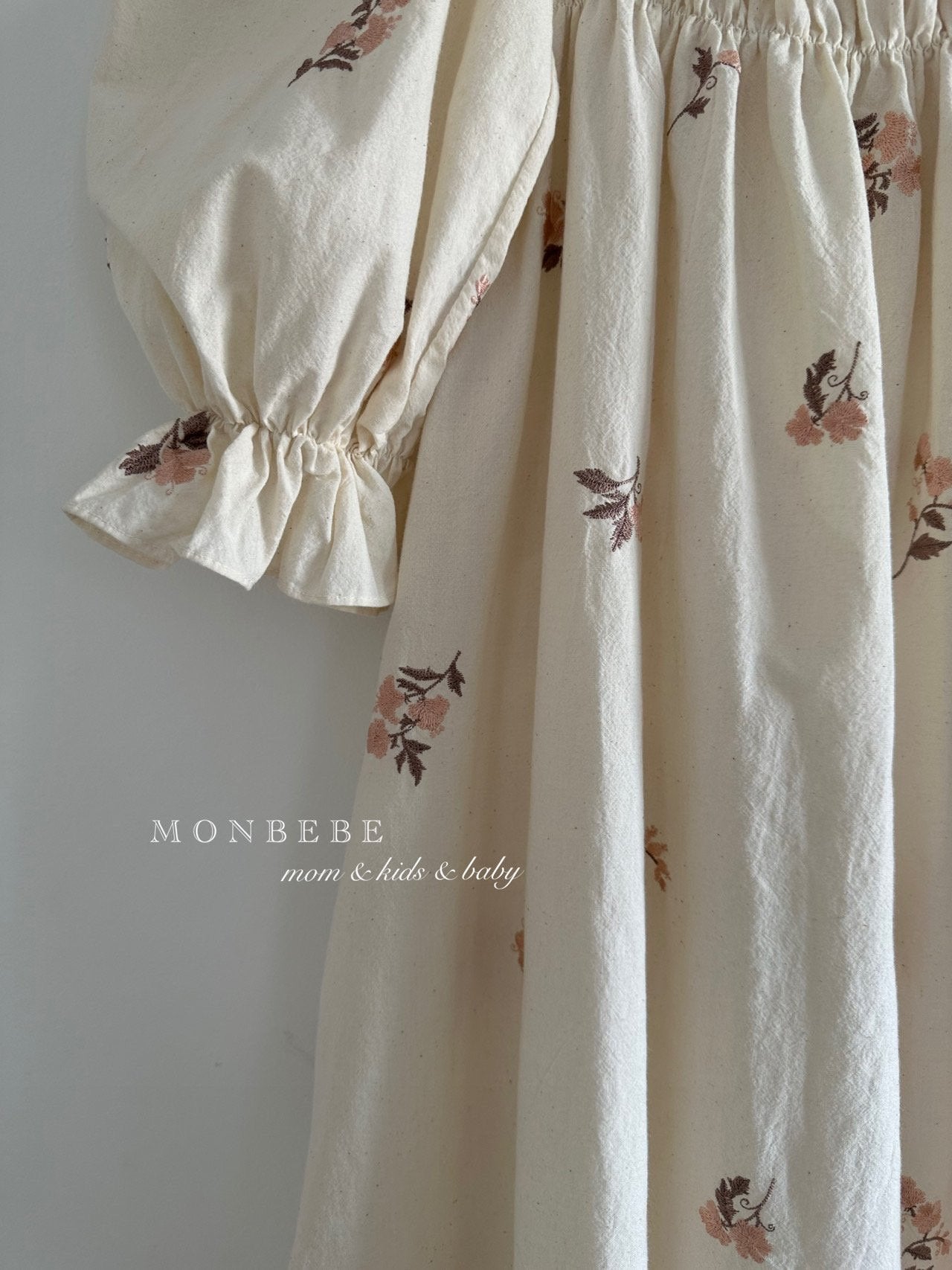 Roro Embroidery Dress [XL(6-7yr)]