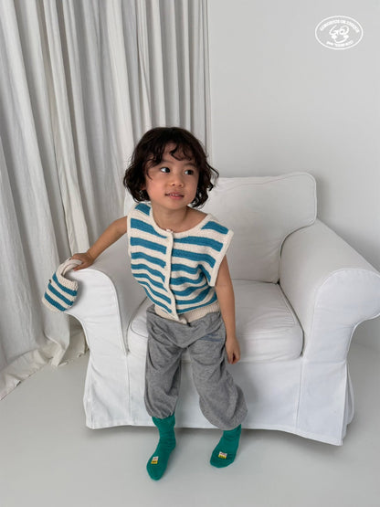 [PRE-ORDER] Made Vest (Mom Couple)