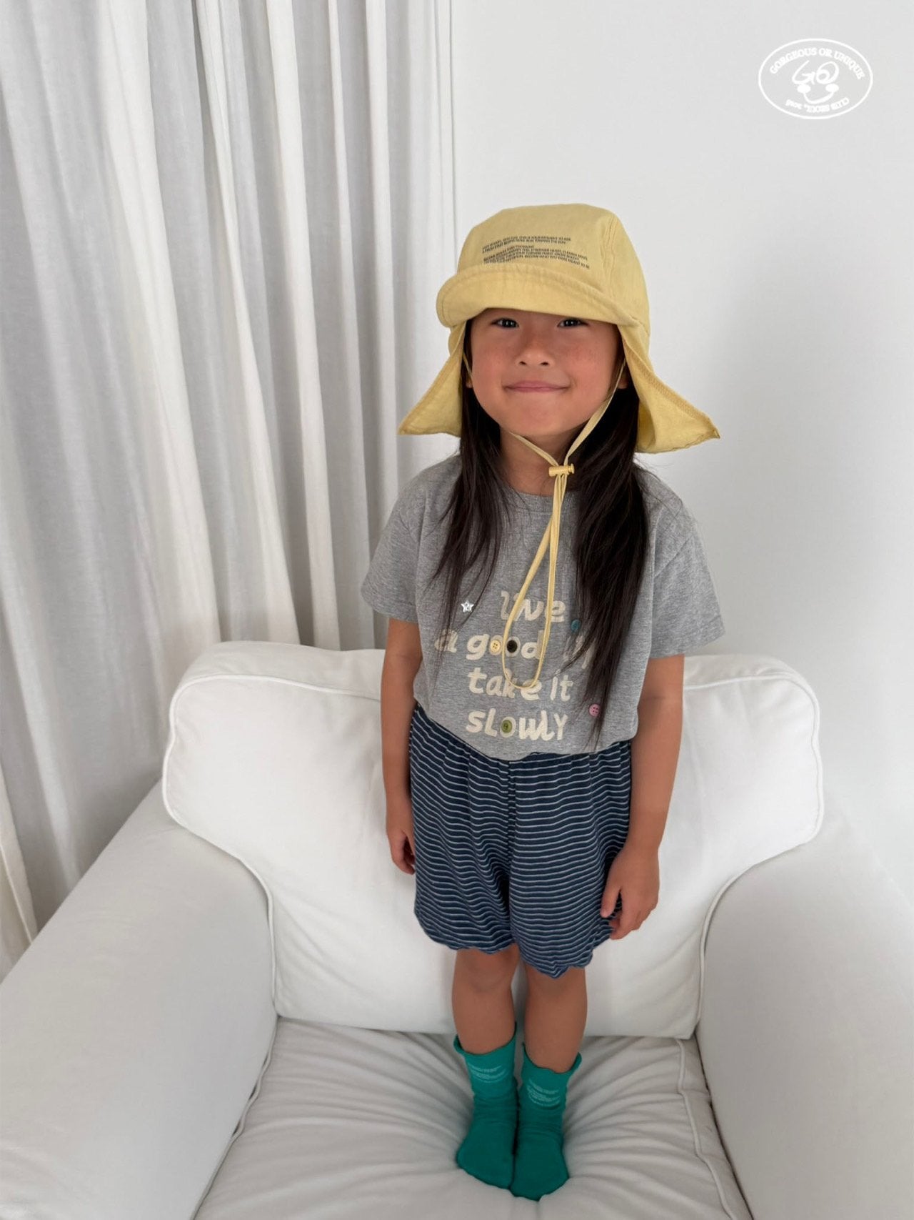 [PRE-ORDER] Button T-Shirts (Mom Couple)