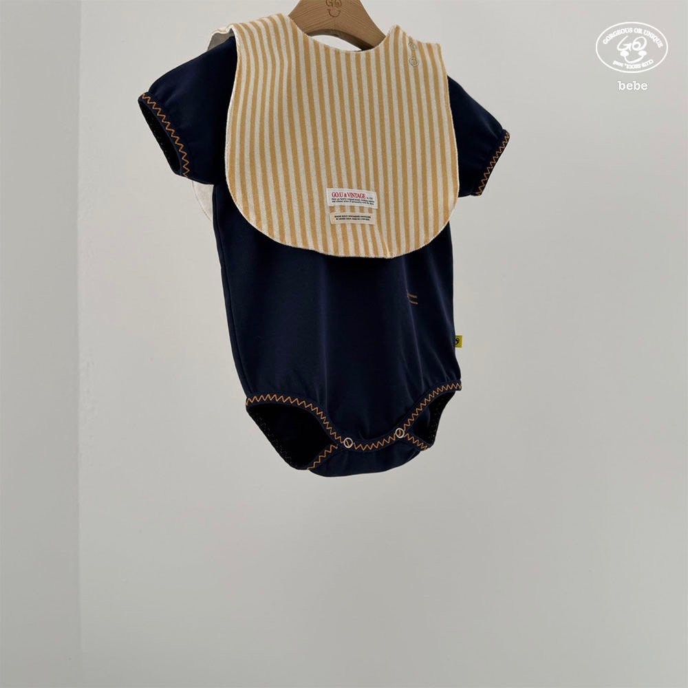 [PRE-ORDER] Mamma Reversible Bib