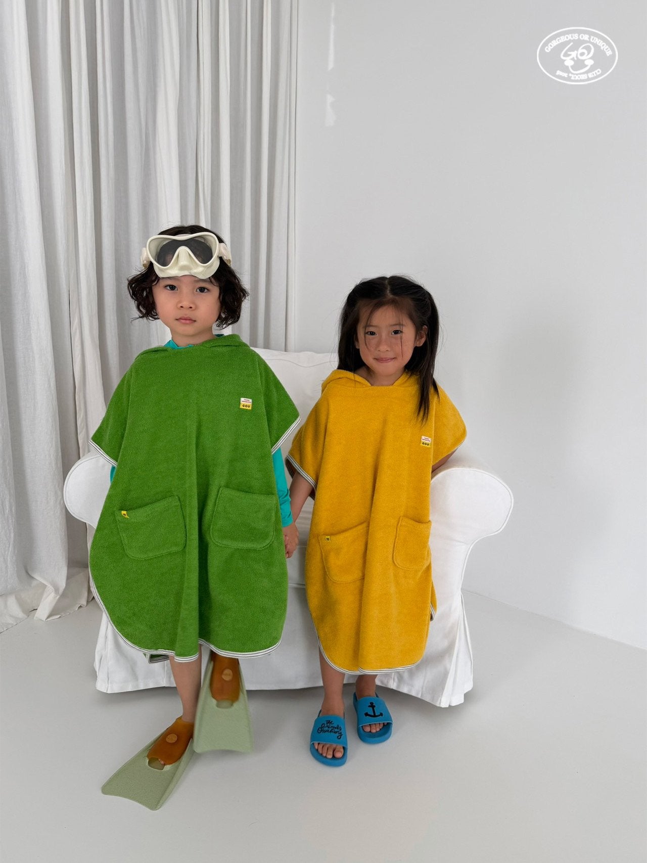 [PRE-ORDER] Multi Towel Poncho