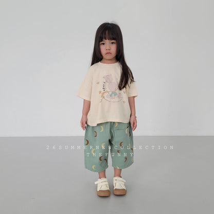 [PRE-ORDER] Moon Rabbit T-Shirts