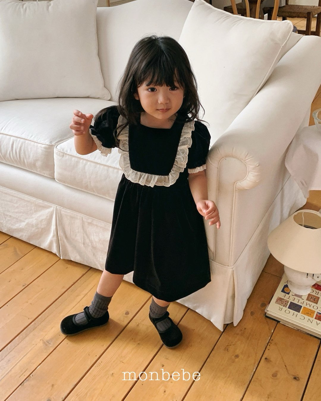 [PRE-ORDER] Anna Velvet Dress (Mom Couple)