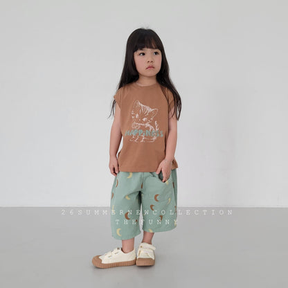 [PRE-ORDER] Bell Sleeveless T-Shirts