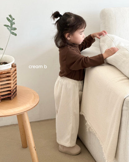 [PRE-ORDER] Corduroy Pocket Wide Pants