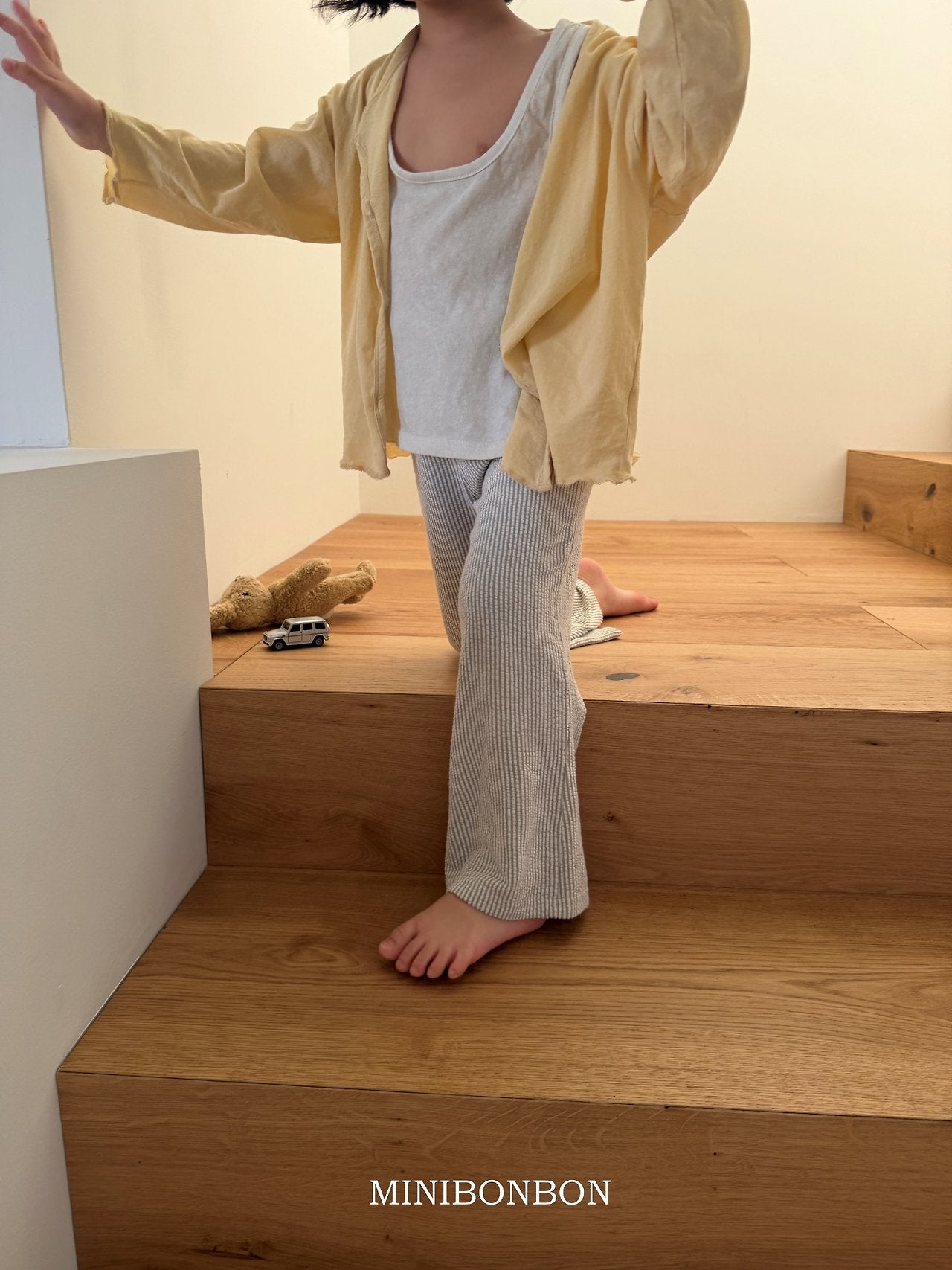 [PRE-ORDER] Crumpled Cardigan
