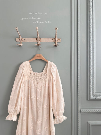 [PRE-ORDER] Floral Vintage Dress (Mom Couple)