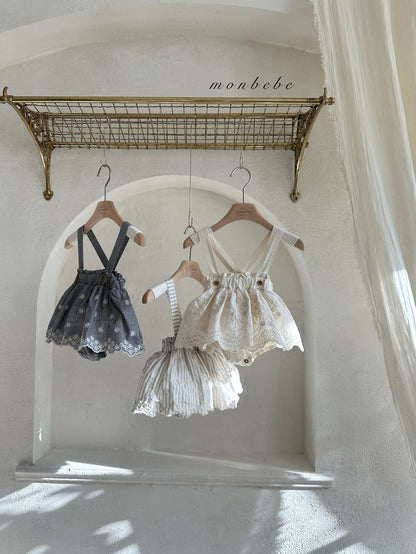 [PRE-ORDER] Embroidery Suspender Bloomer
