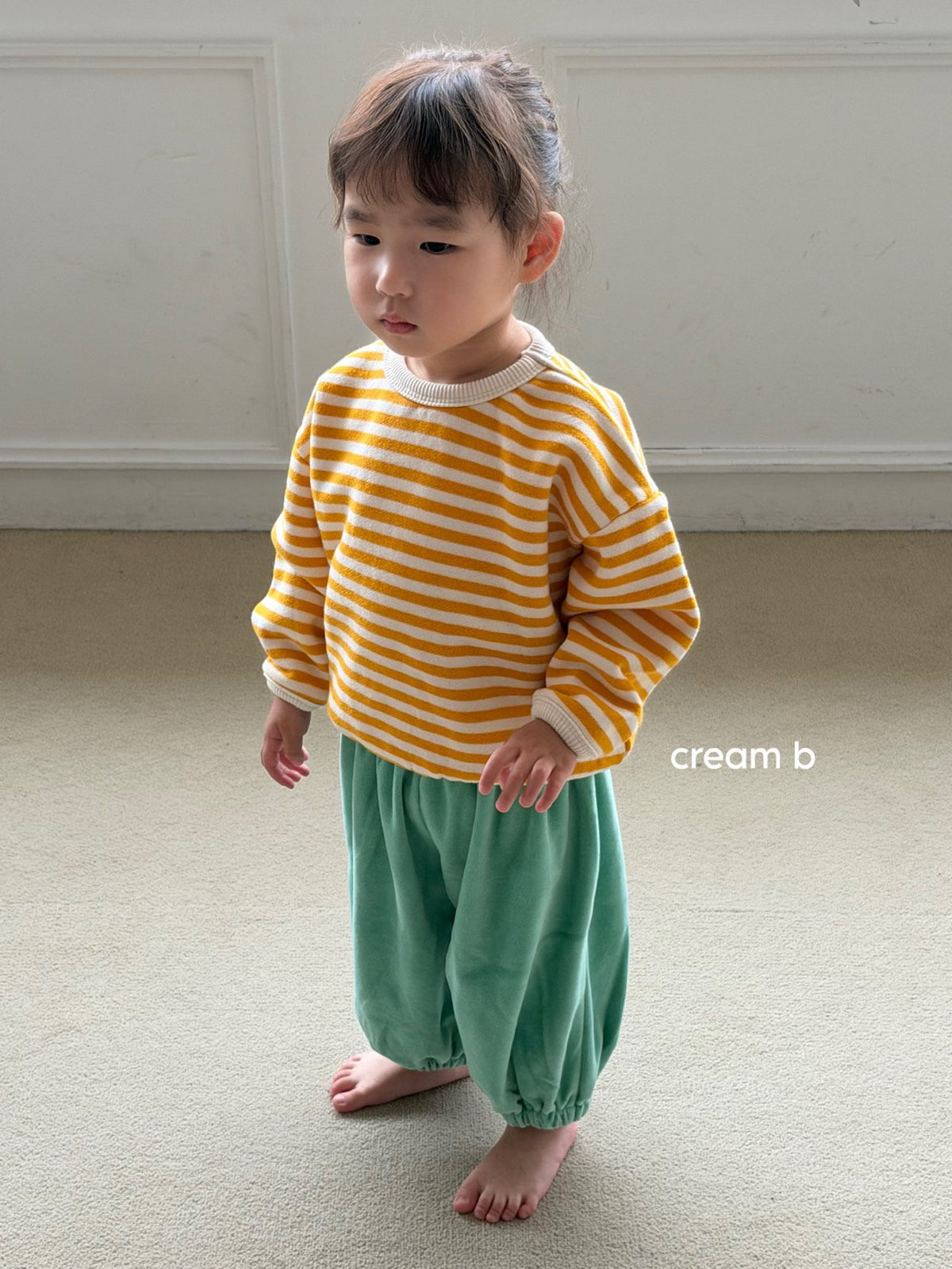 [PRE-ORDER] Stripe Binding Sweatshirts