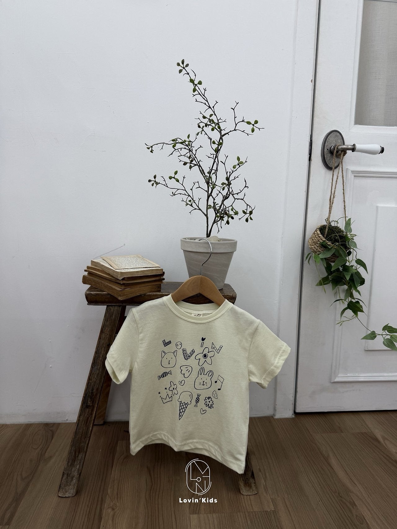 [PRE-ORDER] Sketch T-Shirts