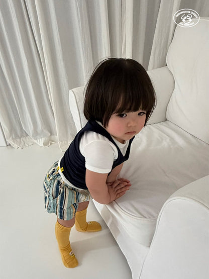 [PRE-ORDER] Pin Stripe Shorts