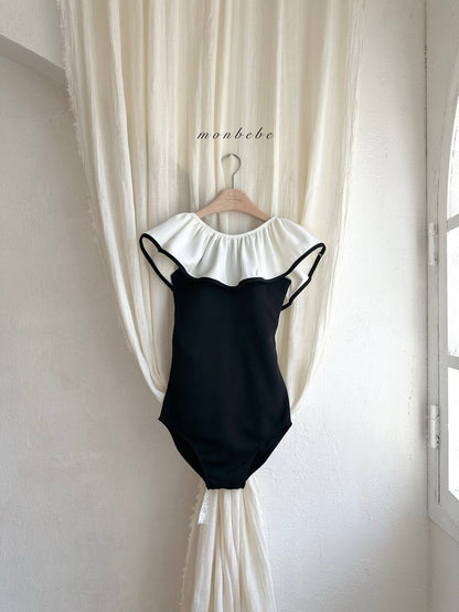 [PRE-ORDER] Multi Boom Frill Swim Suit (Mom Couple)