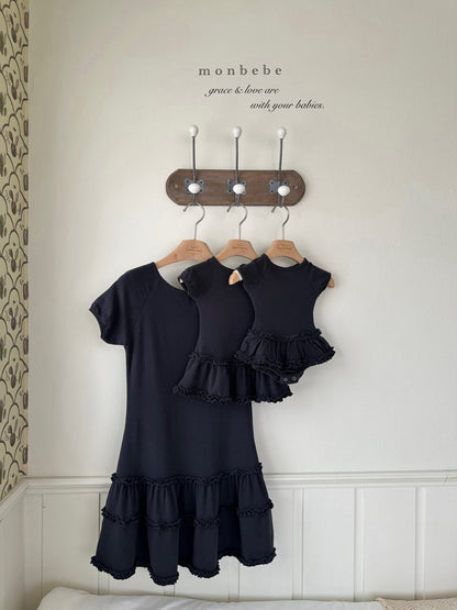 [PRE-ORDER] Clare Mini Dress (Mom Couple)