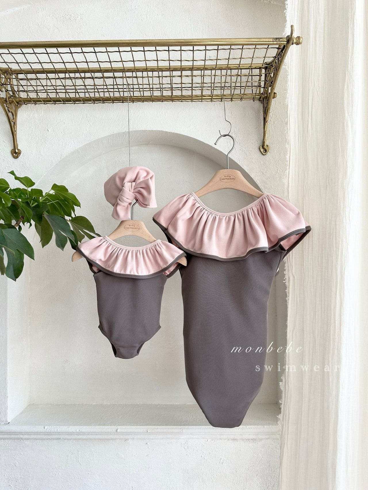 [PRE-ORDER] Multi Boom Frill Swim Suit (Mom Couple)