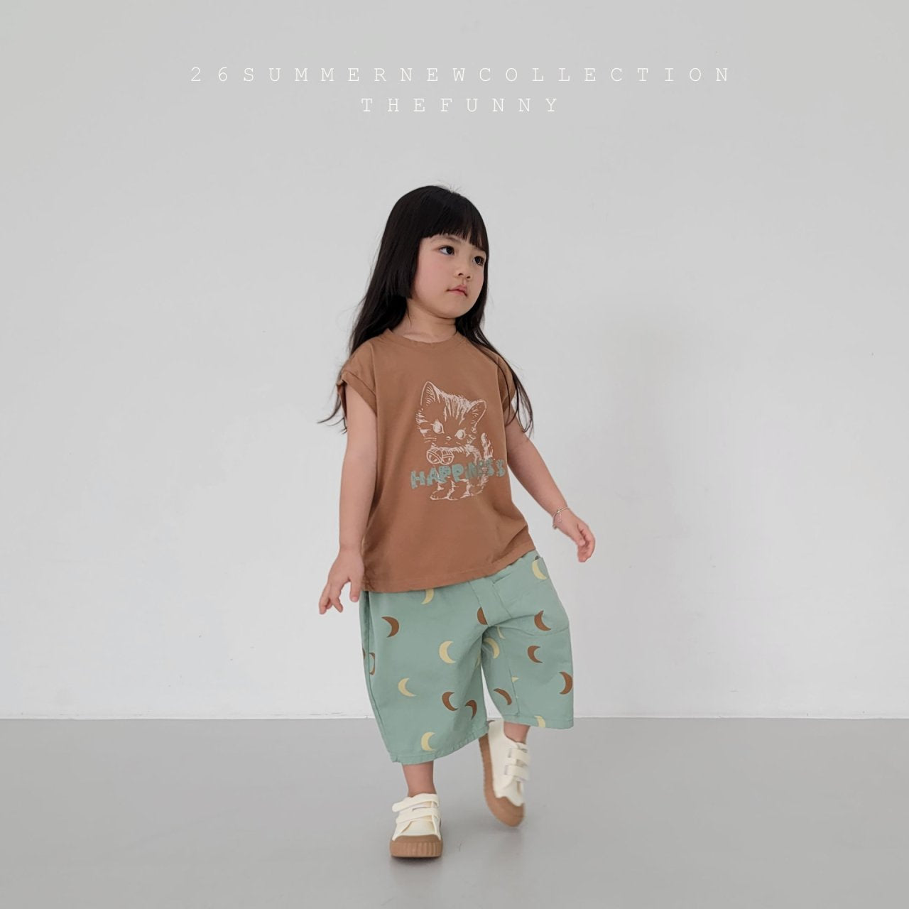 [PRE-ORDER] Bell Sleeveless T-Shirts