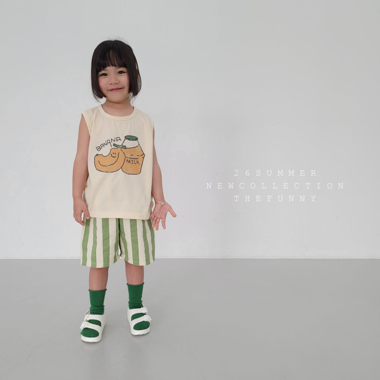[PRE-ORDER] Banana Sleeveless T-Shirts